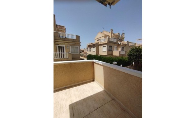 Sale - Bungalow -
Torrevieja - Torreblanca