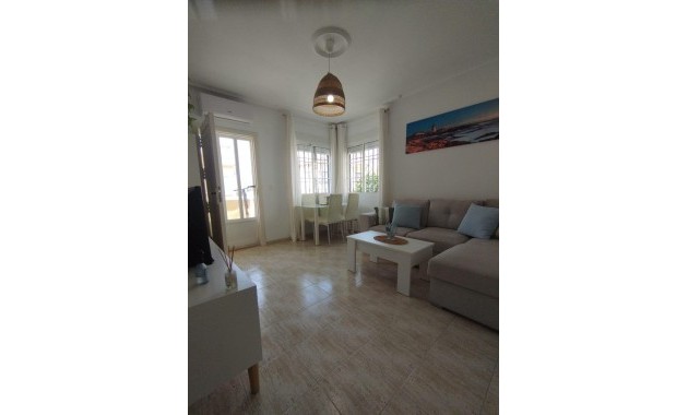 Herverkoop - Bungalow -
Torrevieja - Torreblanca