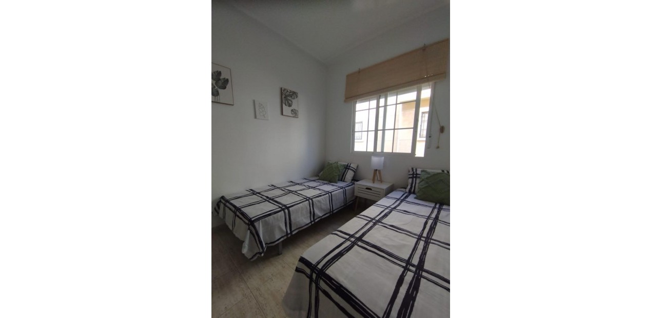 Venta - Bungalow -
Torrevieja - Torreblanca