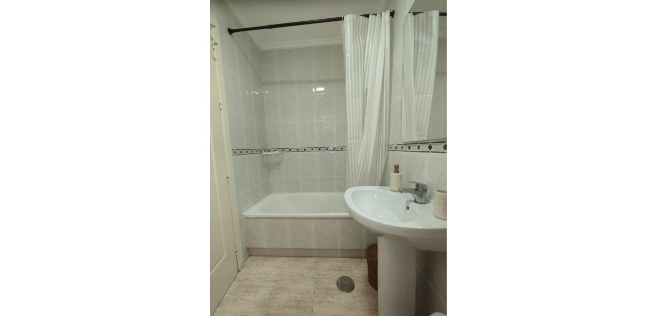 Venta - Bungalow -
Torrevieja - Torreblanca