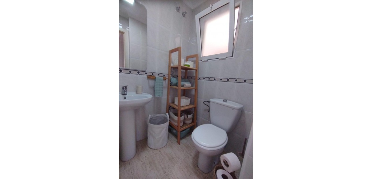 Sale - Bungalow -
Torrevieja - Torreblanca