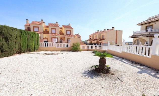 Venta - Terraced house -
Orihuela Costa - Montezenia