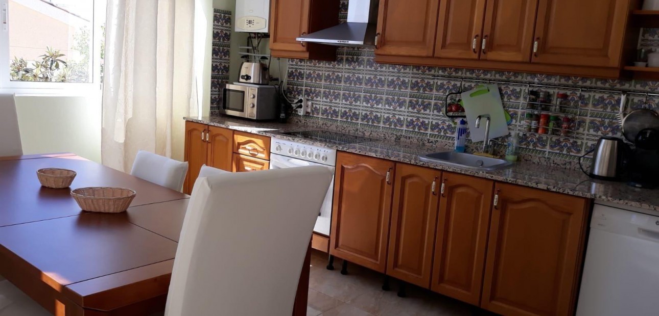 Sale - Villa -
Rojales - Benimar