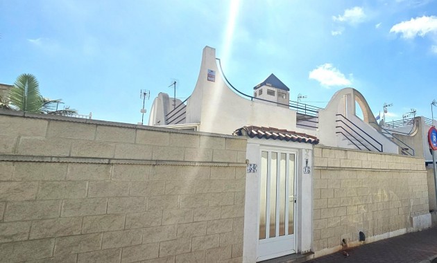 Venta - Bungalow -
Torrevieja - Doña ines