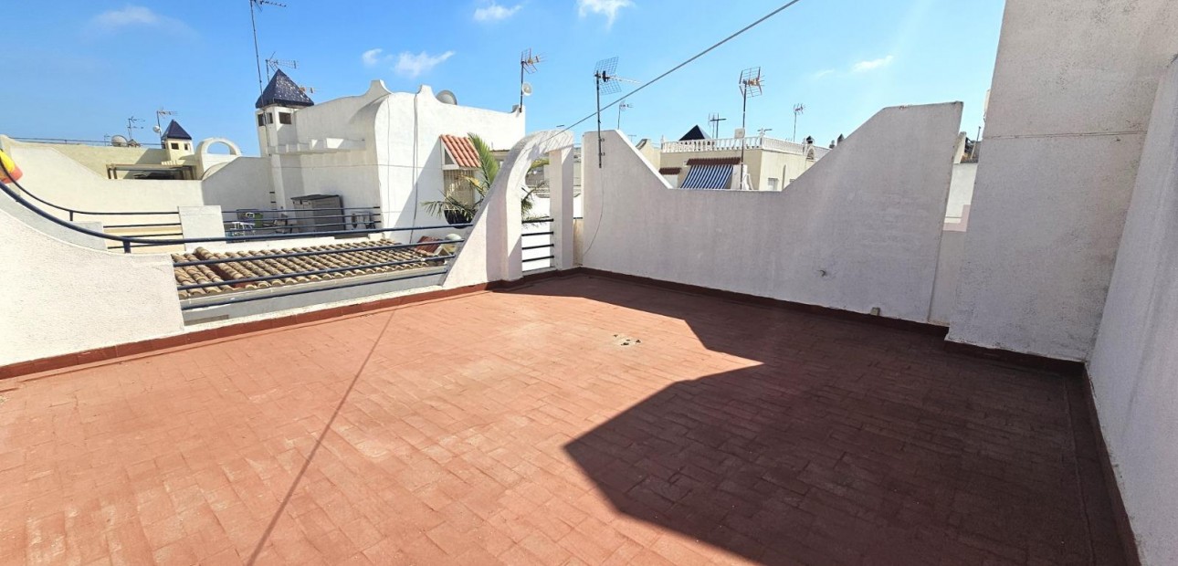 Venta - Bungalow -
Torrevieja - Doña ines