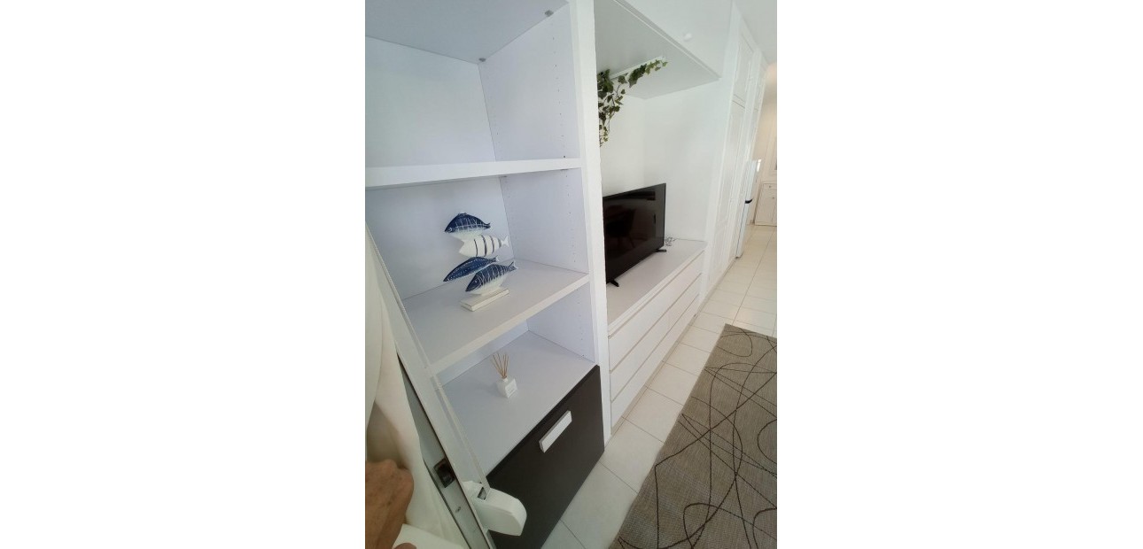 Venta - Apartamento / piso -
Denia - Km 4