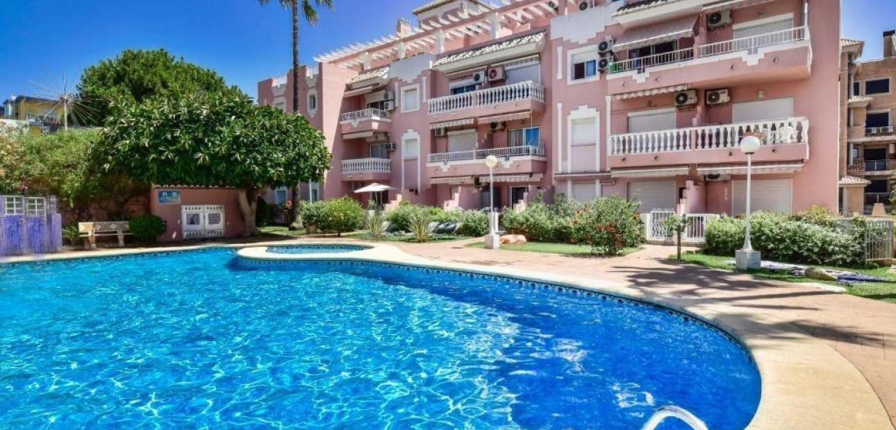 Herverkoop - Appartement / flat -
Denia - Km 4