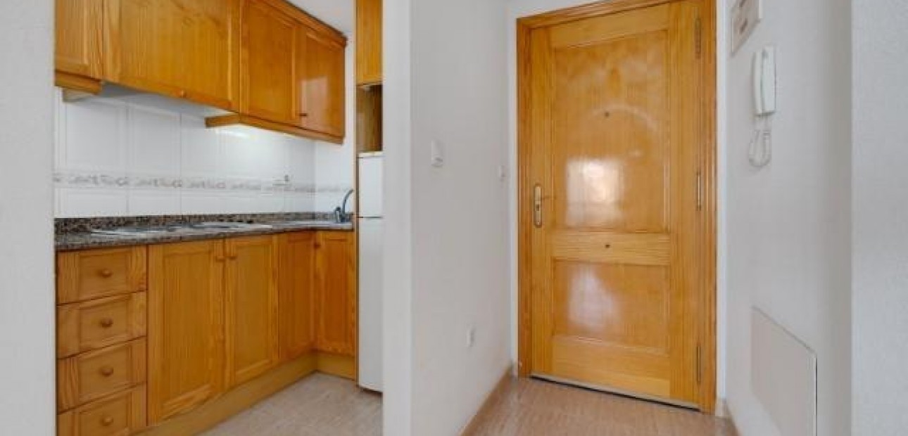 Herverkoop - Appartement / flat -
Torrevieja - Centro