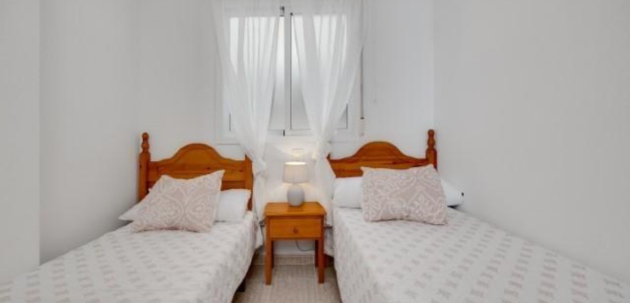 Herverkoop - Appartement / flat -
Torrevieja - Centro