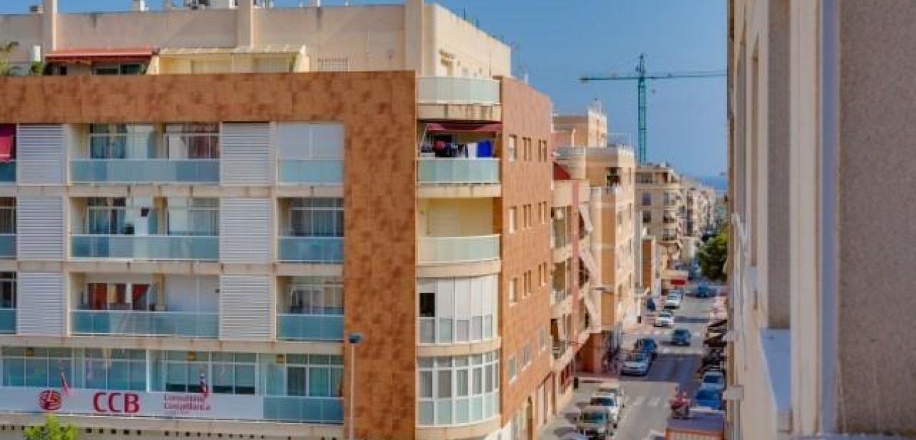 Venta - Apartamento / piso -
Torrevieja - Centro