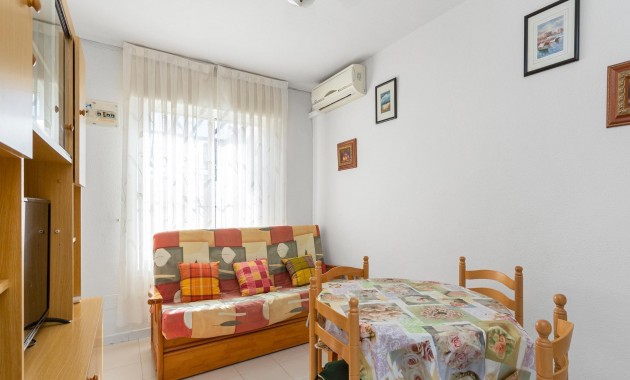 Venta - Apartamento / piso -
Torrevieja - Los balcones