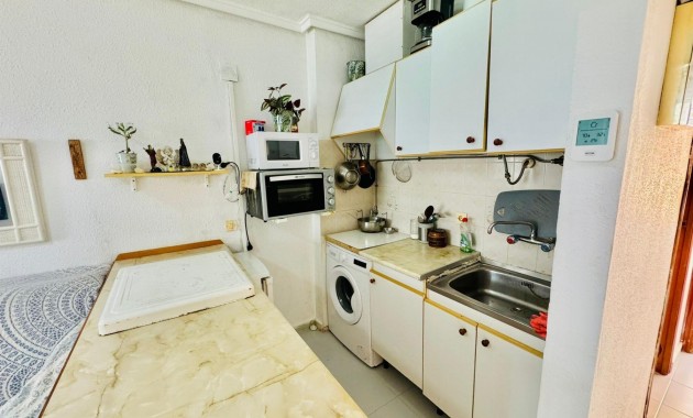 Sale - Studio -
Torrevieja - El chaparral