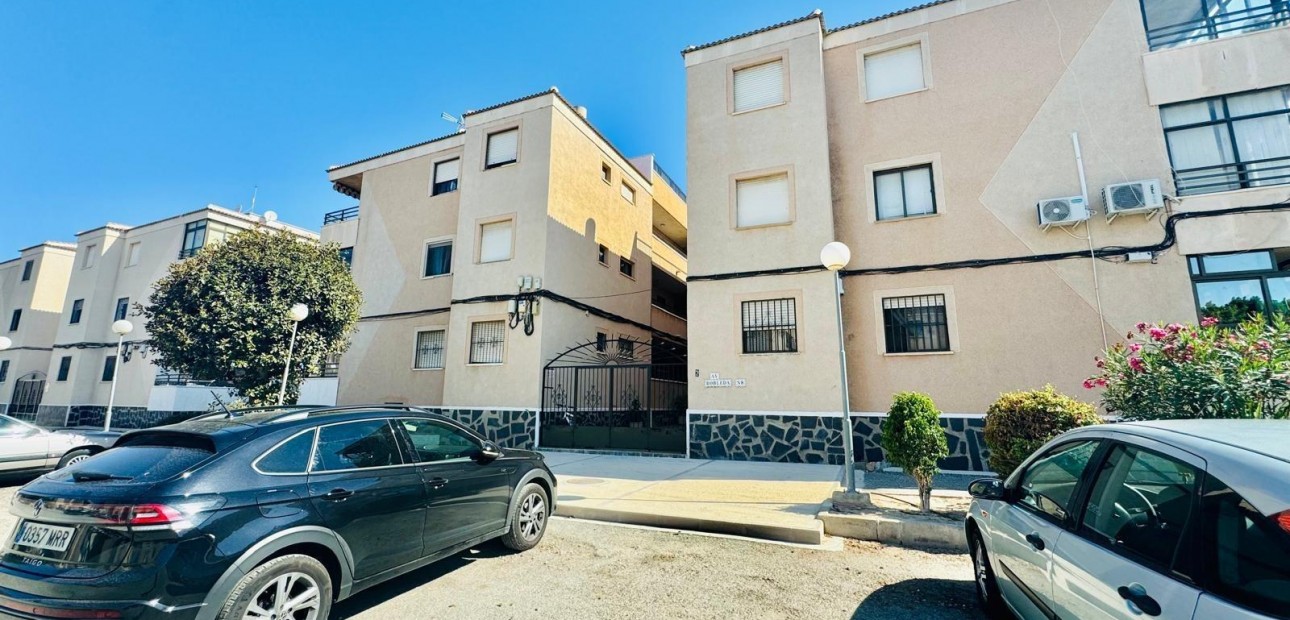 Venta - Studio -
Torrevieja - El chaparral