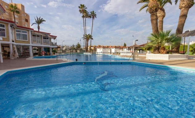 Herverkoop - Villa -
Torrevieja - Aguas nuevas 1