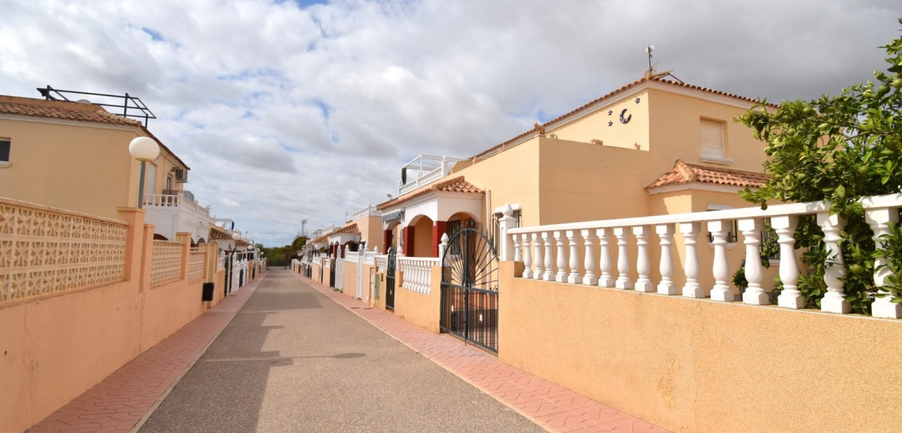 Venta - Quad Villa -
Orihuela Costa - Playa Flamenca