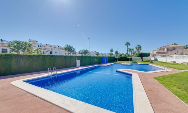 Herverkoop - Villa -
Orihuela Costa - Los Dolses