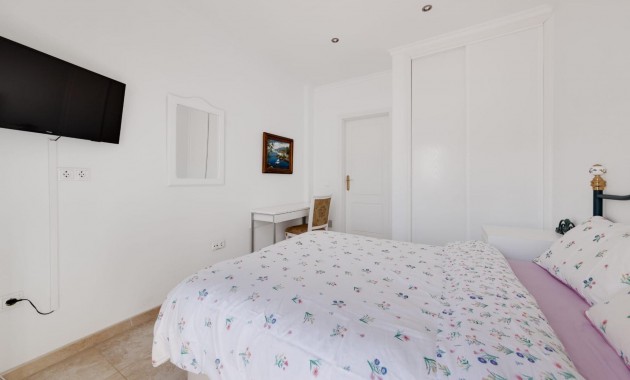 Sale - Villa -
Orihuela Costa - Los Dolses