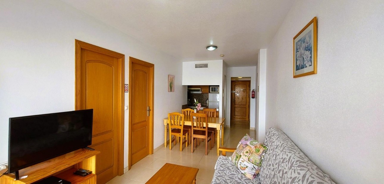 Sale - Apartment / flat -
Torrevieja - Playa del Cura