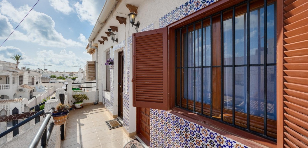 Venta - Bungalow -
Torrevieja - Los Frutales