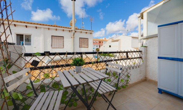 Herverkoop - Bungalow -
Torrevieja - Los Frutales