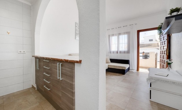 Venta - Bungalow -
Torrevieja - Los Frutales