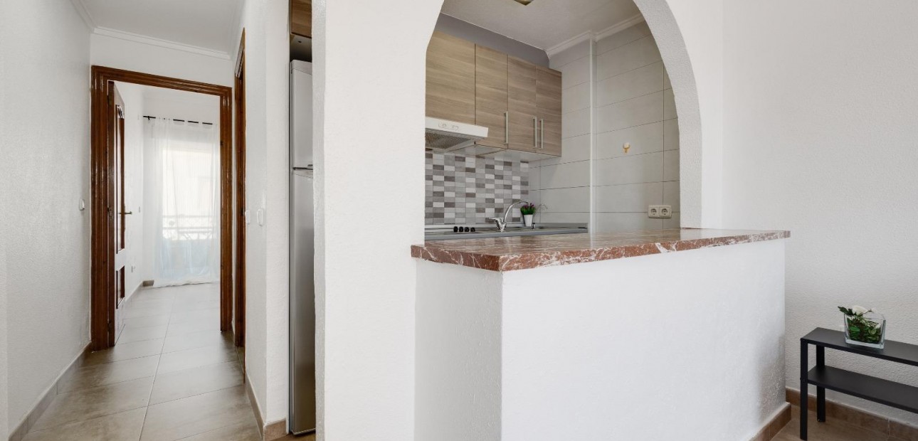 Sale - Bungalow -
Torrevieja - Los Frutales