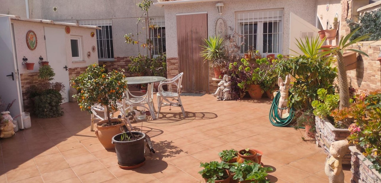 Venta - Flat -
Orihuela Costa - Campoamor