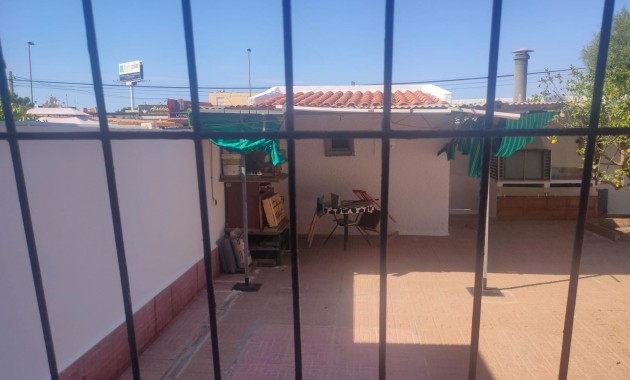 Herverkoop - Flat -
Orihuela Costa - Campoamor