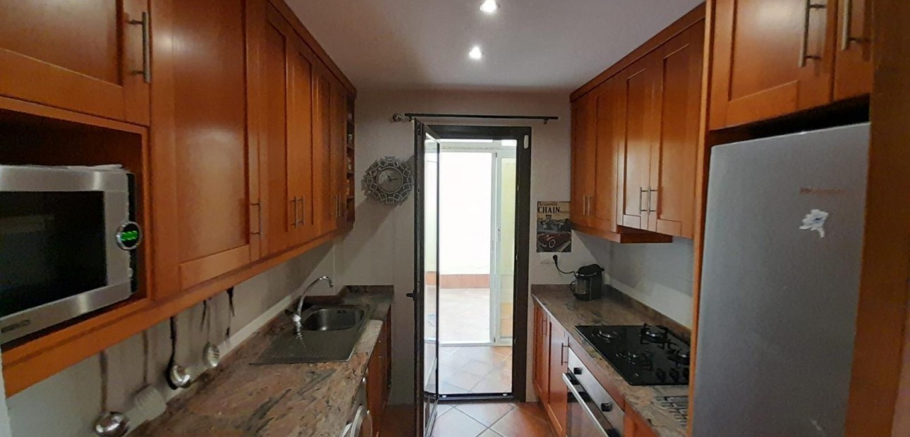 Herverkoop - Bungalow -
Torrevieja - Los altos