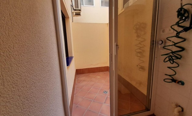 Herverkoop - Bungalow -
Torrevieja - Los altos