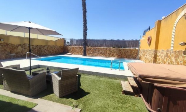 Venta - Villa -
Torrevieja - Aguas nuevas 1