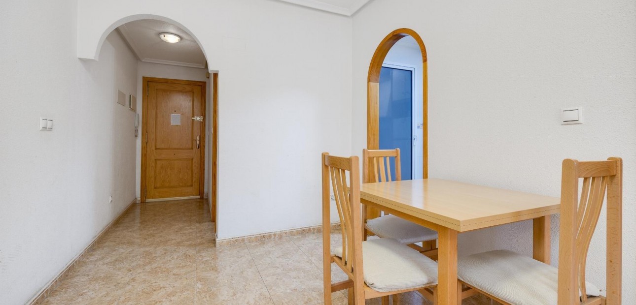 Herverkoop - Appartement / flat -
Torrevieja - Acequion