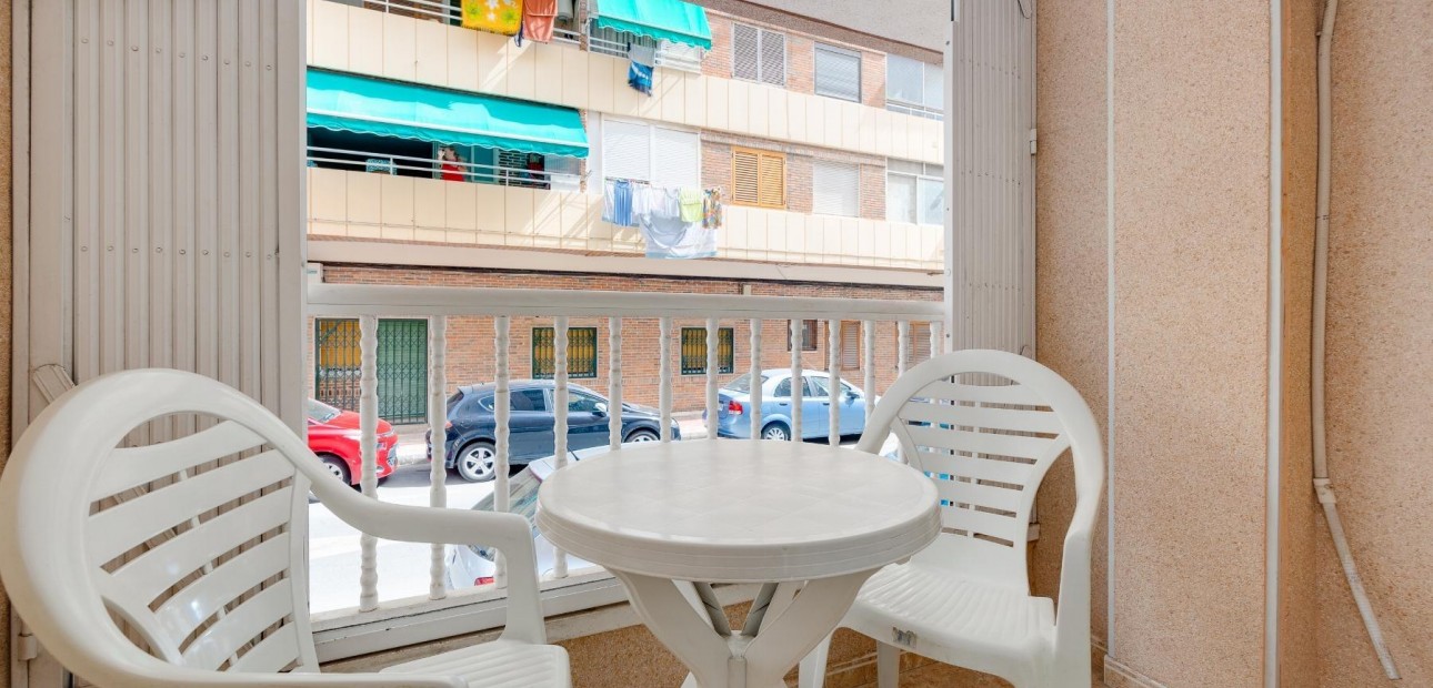 Sale - Apartment / flat -
Torrevieja - Acequion