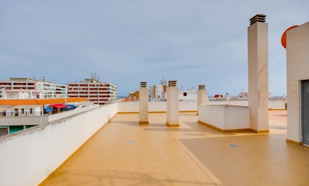 Sale - Apartment / flat -
Torrevieja - Acequion