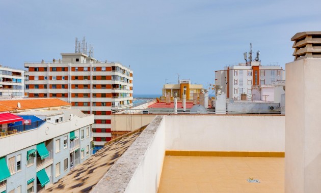 Herverkoop - Appartement / flat -
Torrevieja - Acequion