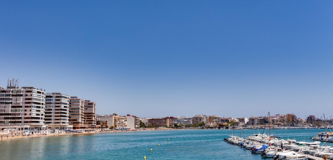 Sale - Apartment / flat -
Torrevieja - Acequion