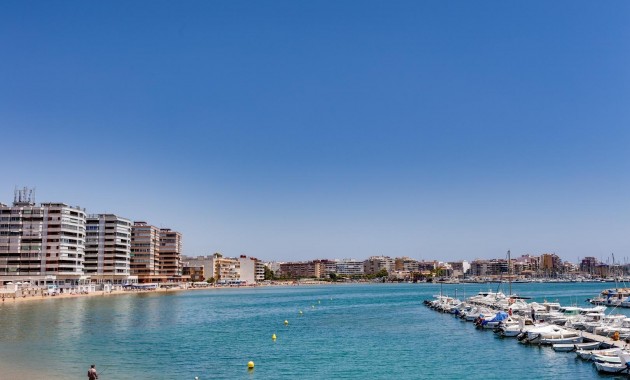 Sale - Apartment / flat -
Torrevieja - Acequion