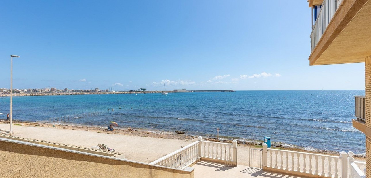 Herverkoop - Appartement / flat -
Torrevieja - Playa de los Naufragos