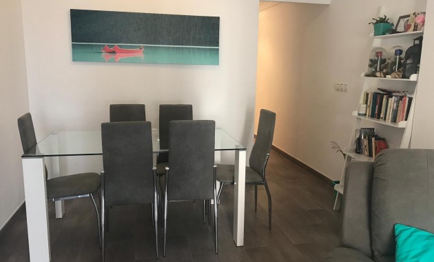 Herverkoop - Appartement / flat -
Torrevieja - torrevieja