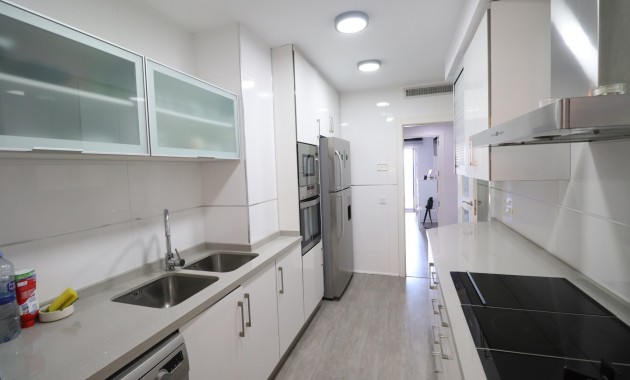 Venta - Apartamento / piso -
Torrevieja - Playa Del Cura