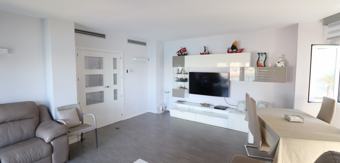 Venta - Apartamento / piso -
Torrevieja - Playa Del Cura