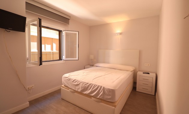 Venta - Apartamento / piso -
Torrevieja - Playa Del Cura