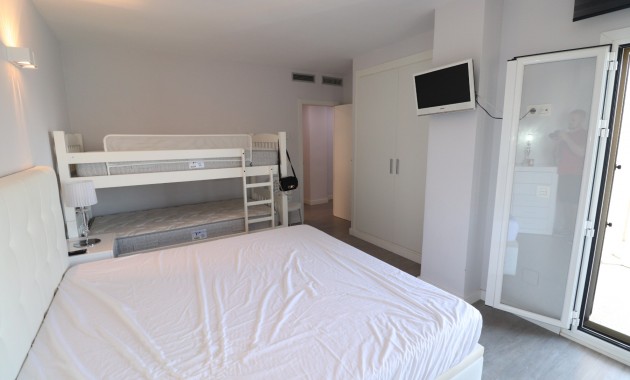 Herverkoop - Appartement / flat -
Torrevieja - Playa Del Cura