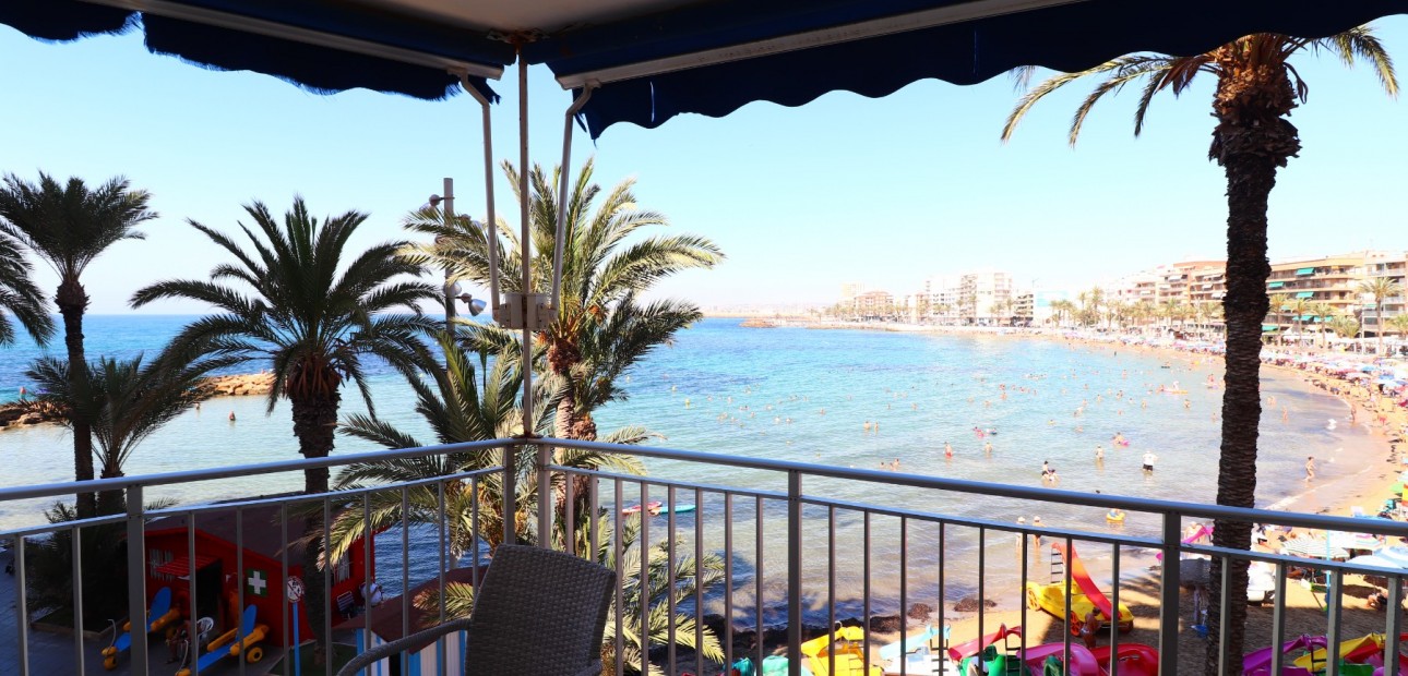 Herverkoop - Appartement / flat -
Torrevieja - Playa Del Cura