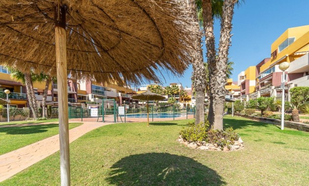 Venta - Ático -
Orihuela Costa - Playa Flamenca