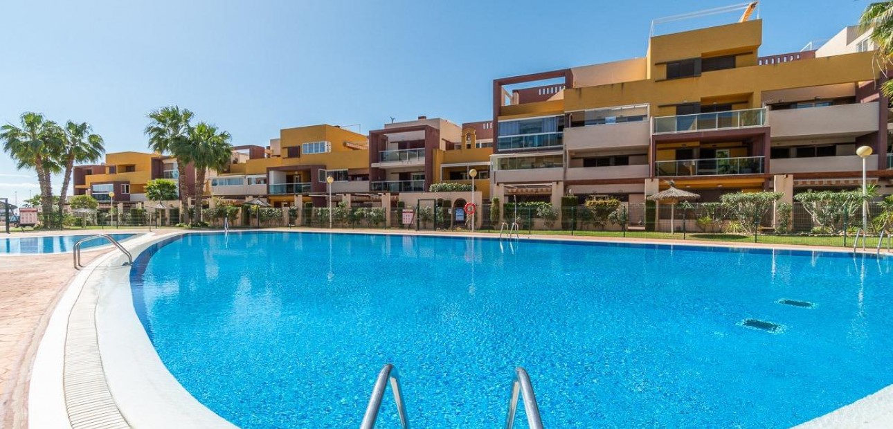 Venta - Ático -
Orihuela Costa - Playa Flamenca