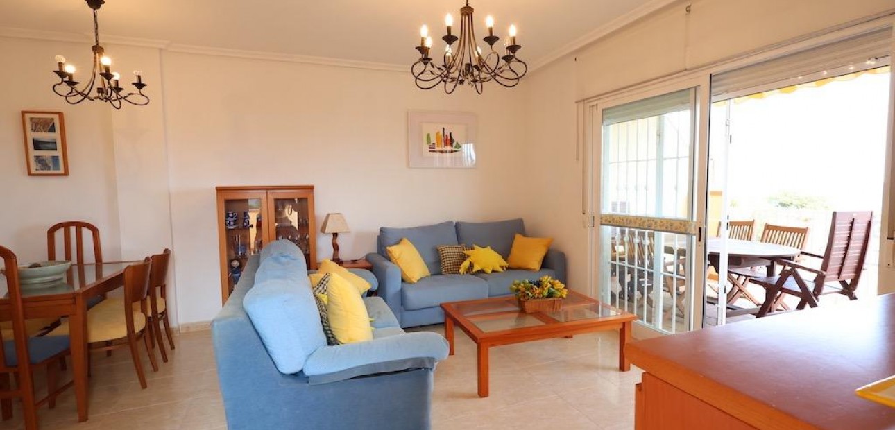 Sale - Apartment / flat -
Orihuela Costa - Campoamor