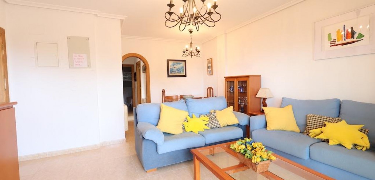 Sale - Apartment / flat -
Orihuela Costa - Campoamor