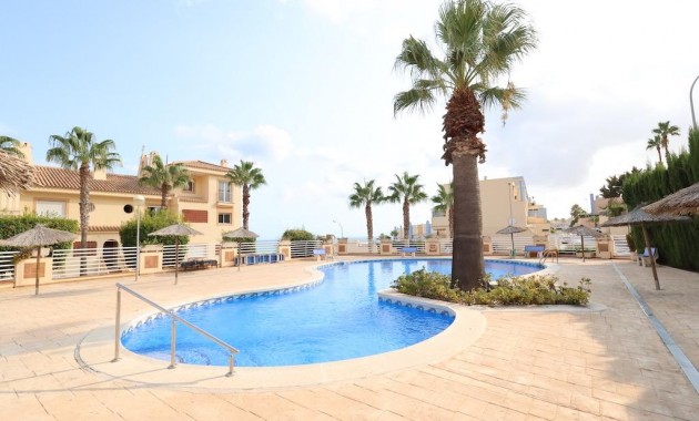 Sale - Apartment / flat -
Orihuela Costa - Campoamor