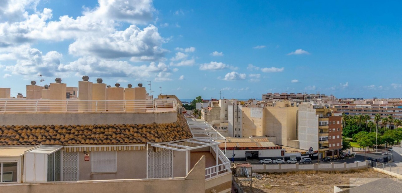 Sale - Penthouse -
Torrevieja - Centro